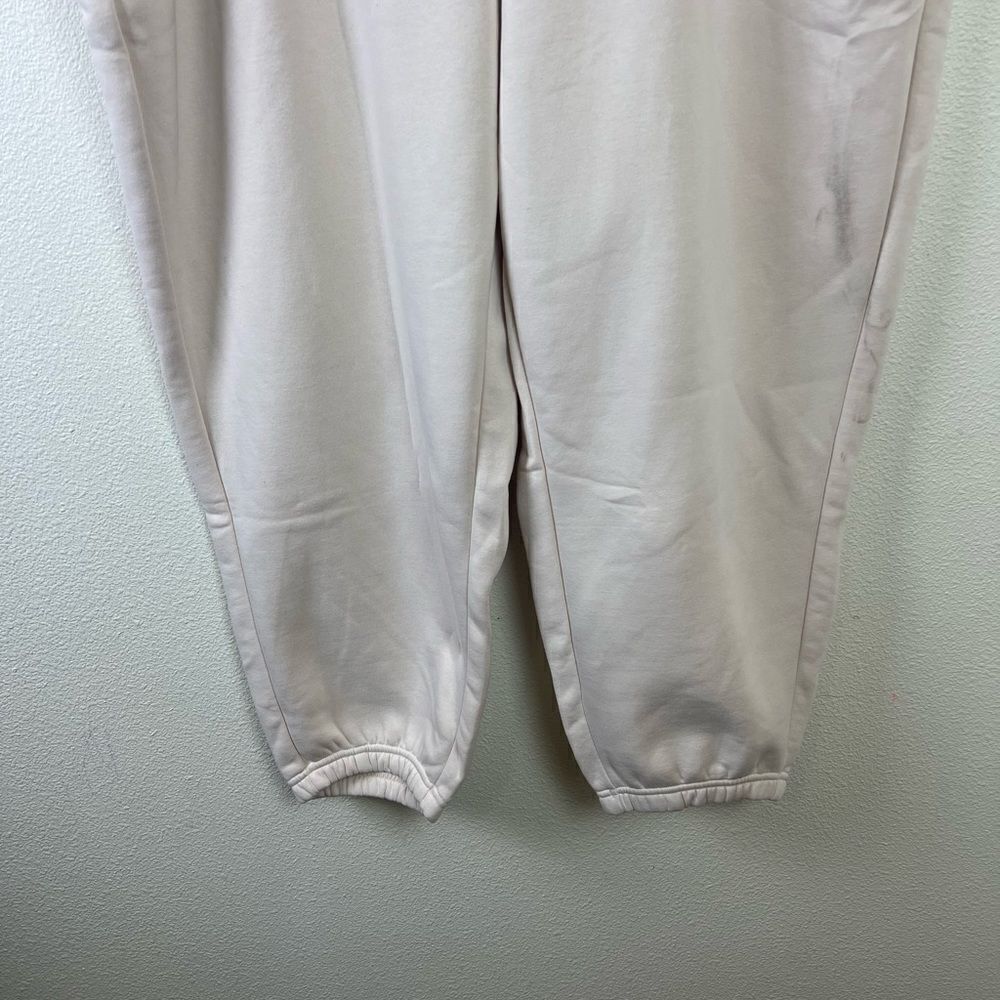 Adidas ESSENTIALS FLEECE JOGGERS (PLUS SIZE) - Picture 7 of 11